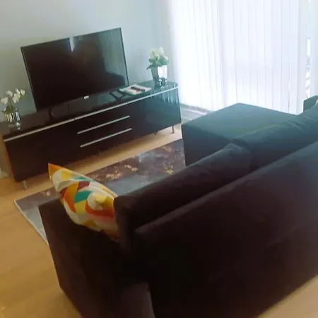 Scandpoint Apartment Fornebu Near Sea Front With Outdoor Walk! Stabekk Extérieur photo