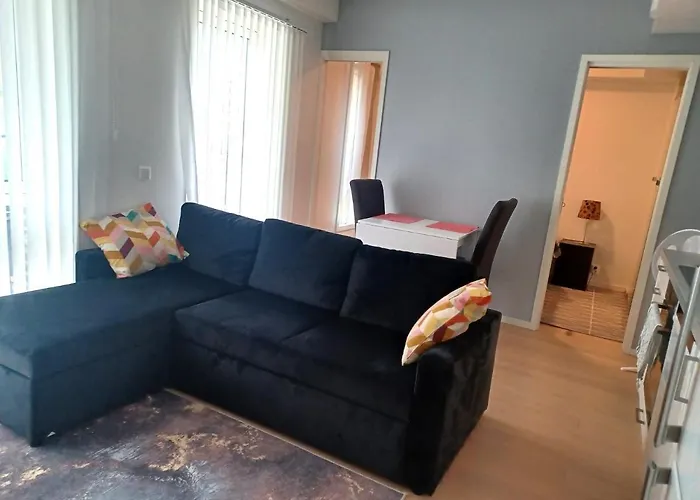 Scandpoint Apartment Fornebu Near Sea Front With Outdoor Walk!